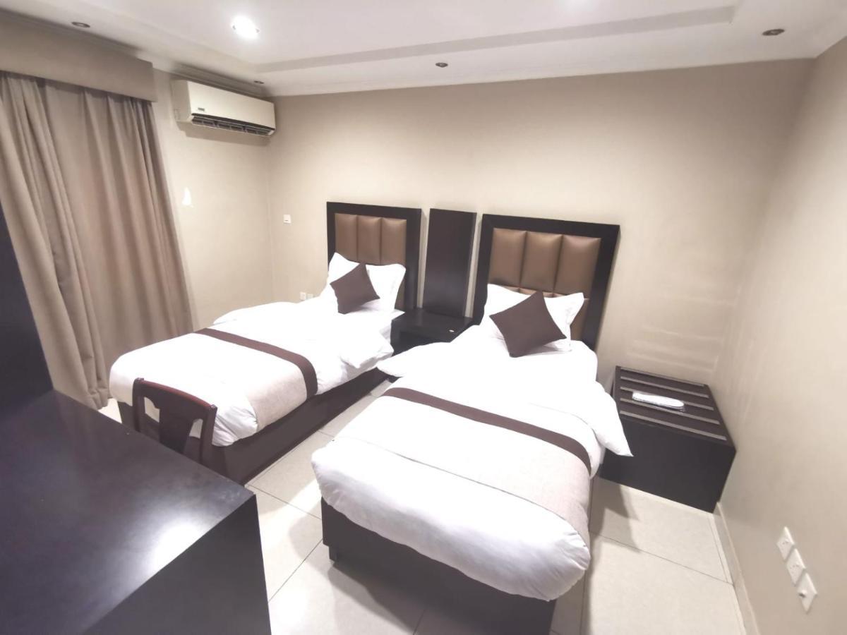 Ashbonh Hotel Suites Riyadh Bagian luar foto